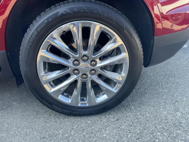 CADILLAC XT5 Luxury