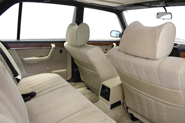 BMW 745i