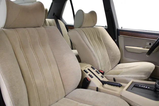 BMW 745i