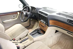 BMW 745i