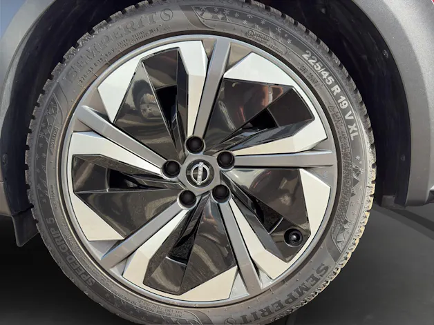 NISSAN Juke 1.6 FHEV Tekna