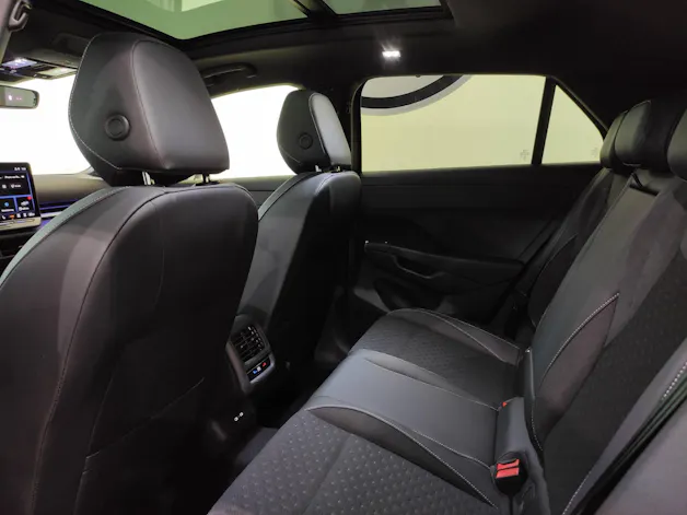 VW T-Roc 1.5 eTSI R-Line Black-Style DSG