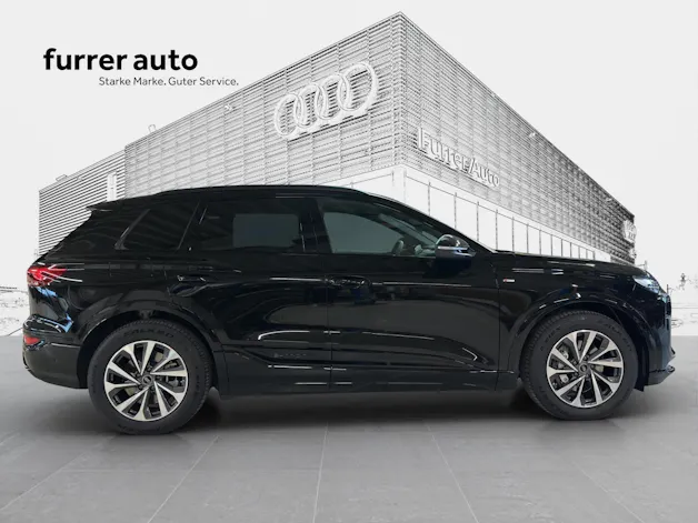 AUDI Q6 e-tron quattro