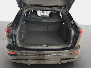 AUDI Q6 e-tron quattro