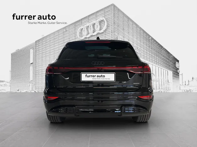 AUDI Q6 e-tron quattro
