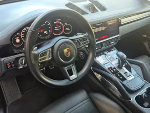 PORSCHE Cayenne Turbo