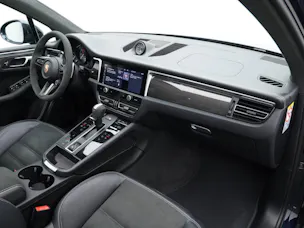 PORSCHE Macan GTS