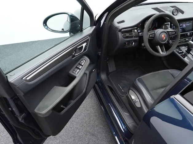 PORSCHE Macan GTS