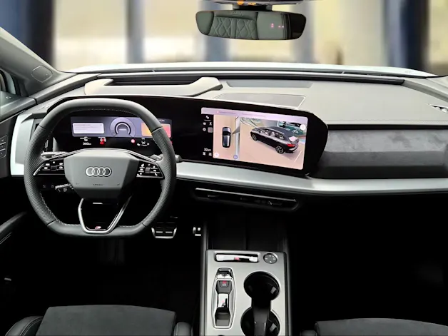 AUDI Q4 e-tron SUV quattro performance Swiss Ski Gletscherweiss Metallic