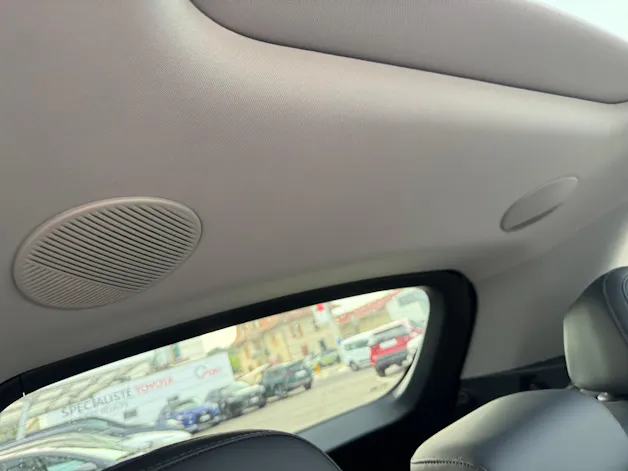 Geely STARRAY EM-i Max+29.8 kWh vocanic grey