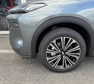 Geely STARRAY EM-i Max+29.8 kWh vocanic grey