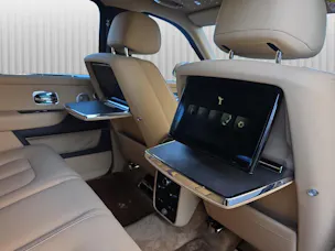 Rolls Royce ROLLS-ROYCE Cullinan Serie II - Silver Badge - Neuwagen