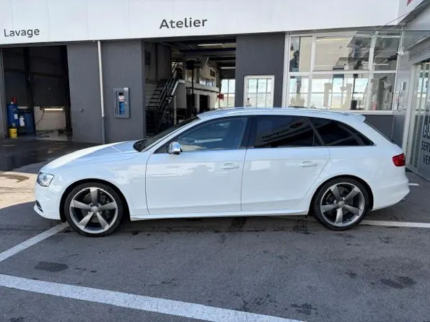 AUDI S4 Avant 3.0 V6 TFSI quattro S-Tronic