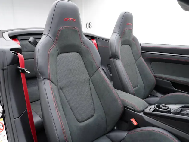 PORSCHE 911 Carrera GTS Cabriolet
