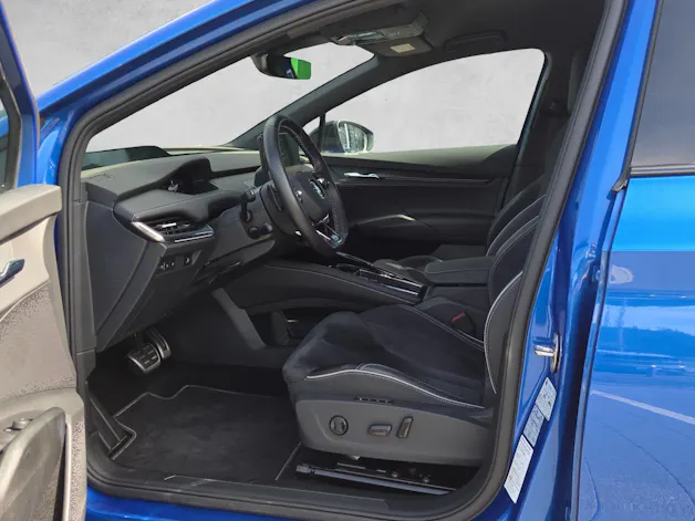 SKODA Enyaq iV 80x SportLine