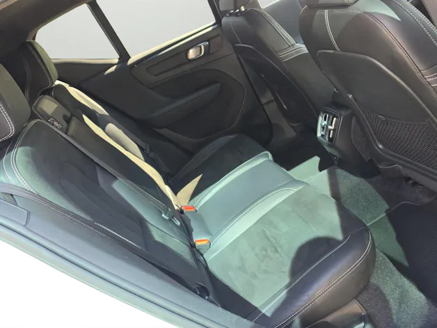 VOLVO XC40 P8 Twin Pro AWD