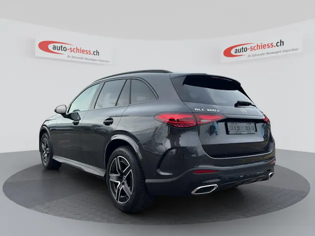 MERCEDES-BENZ GLC 300 d AMG Line 4Matic Night 9G-Tronic