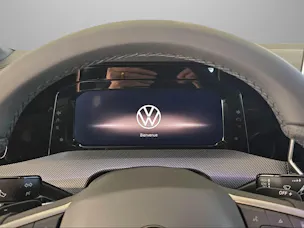 VW VW Golf R-Line