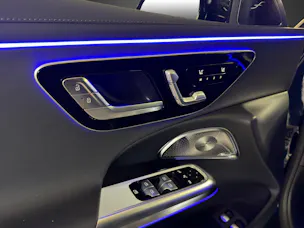 MERCEDES-BENZ AMG E 53 Hybrid 4MATIC+ T-Model
