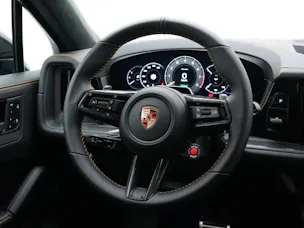 PORSCHE Cayenne Turbo E-Hybrid Coupé mit GT-Paket