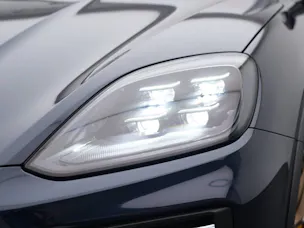 PORSCHE Cayenne Turbo E-Hybrid Coupé mit GT-Paket