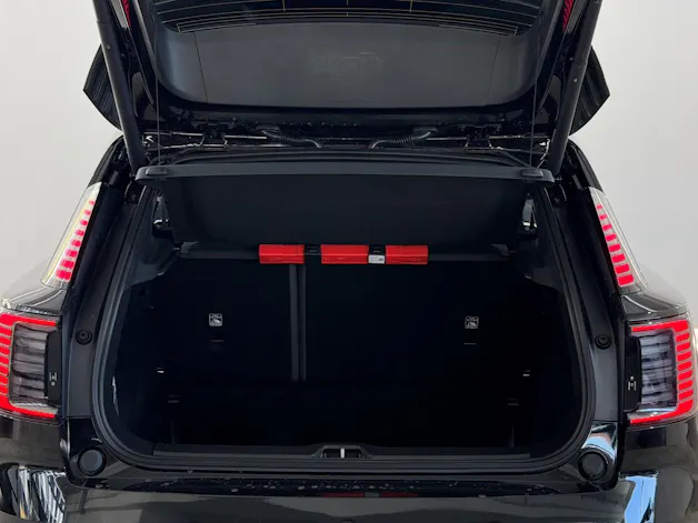 VOLVO EX 30 P8 Ultra XCENTRIC Black E