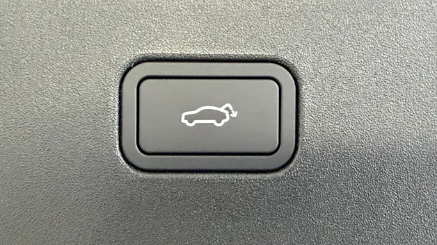 VOLVO EX 30 P8 Ultra XCENTRIC Black E