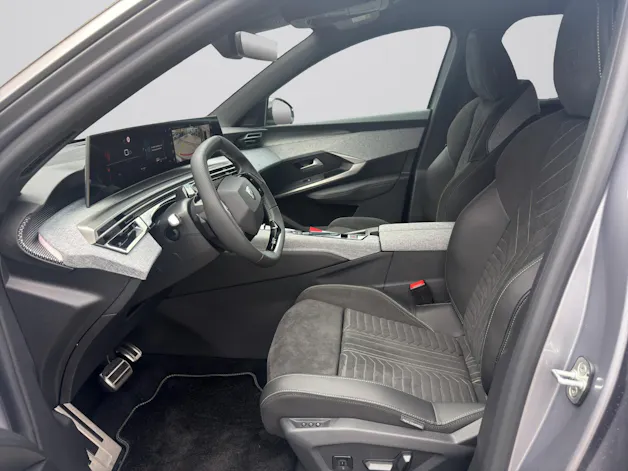 PEUGEOT 5008 NEW 145 e-DCS6 GT