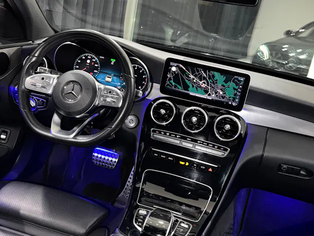 MERCEDES-BENZ C 200 Swiss Star AMG Line 4M 9G-Tronic | CH |