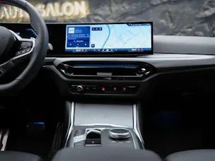 BMW M340i xDrive Steptronic M Sport Pro *Facelift*Werksgarantie*Lenkradheizung*Head Up Display*360° Kamera*