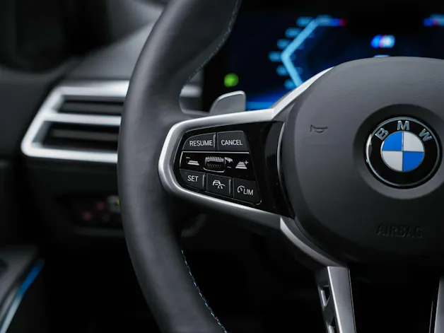 BMW M340i xDrive Steptronic M Sport Pro *Facelift*Werksgarantie*Lenkradheizung*Head Up Display*360° Kamera*