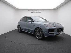 PORSCHE Cayenne S E-Hybrid Black Edition