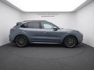 PORSCHE Cayenne S E-Hybrid Black Edition