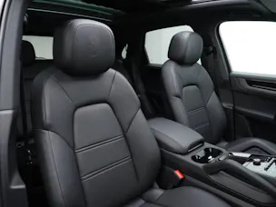 PORSCHE Cayenne S E-Hybrid Black Edition