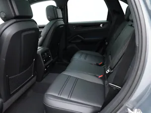 PORSCHE Cayenne S E-Hybrid Black Edition