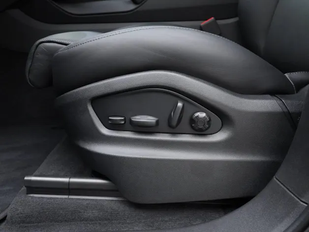 PORSCHE Cayenne S E-Hybrid Black Edition