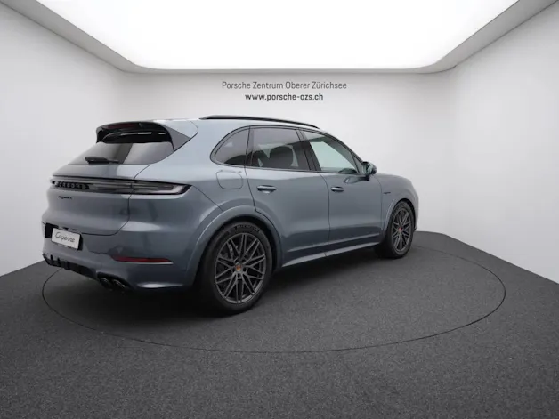 PORSCHE Cayenne S E-Hybrid Black Edition