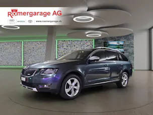 SKODA Octavia Combi 2.0 TDI Scout 4x4 DSG