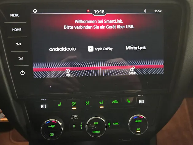 SKODA Octavia Combi 2.0 TDI Scout 4x4 DSG