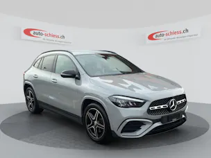MERCEDES-BENZ GLA 200 AMG Line 7G-DCT Night