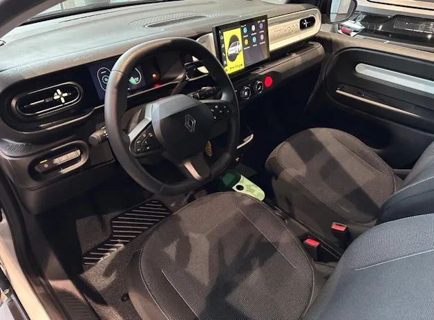 RENAULT Twingo E-Tech 27kWh Evolution