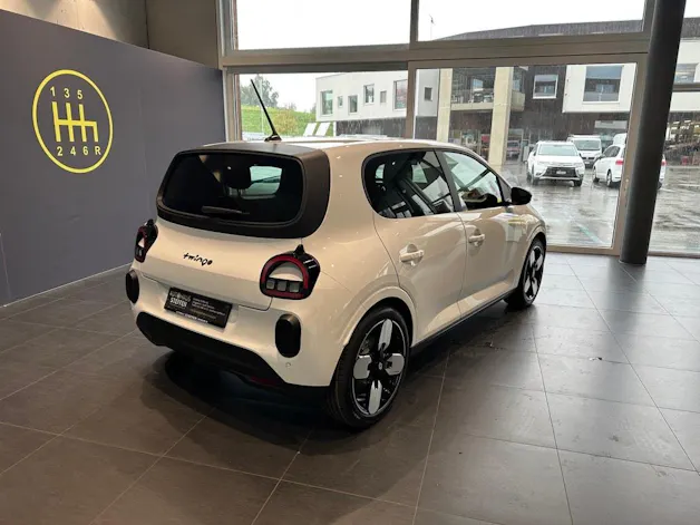 RENAULT Twingo E-Tech 27kWh Evolution