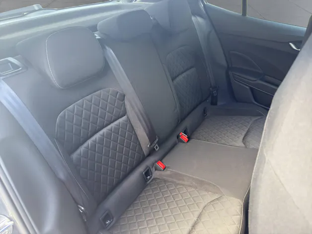 SKODA Fabia 1.0 TSI Selection DSG