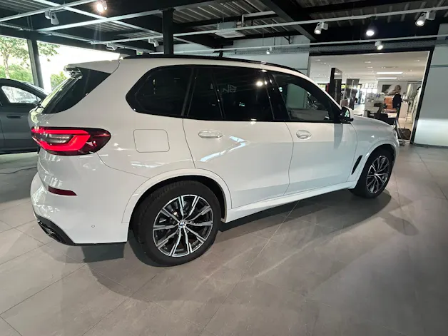 BMW X5 xDrive 48V 30d M Sport Steptronic