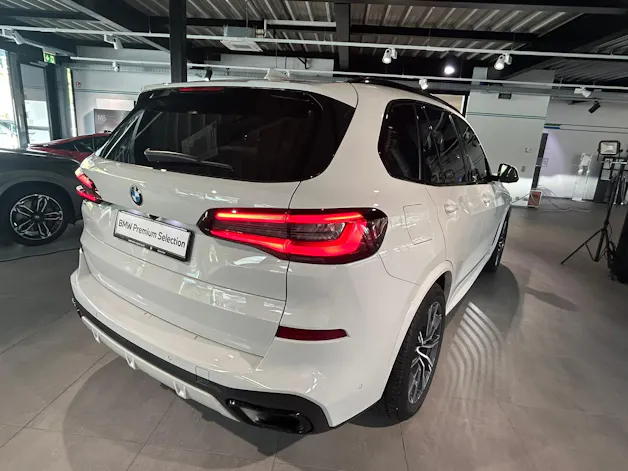 BMW X5 xDrive 48V 30d M Sport Steptronic