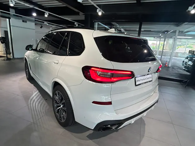 BMW X5 xDrive 48V 30d M Sport Steptronic