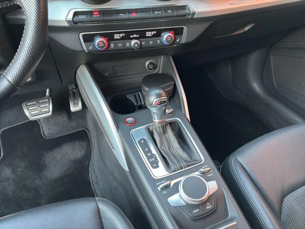 AUDI SQ2 TFSI quattro S-tronic