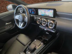 MERCEDES-BENZ A 180 Night Star