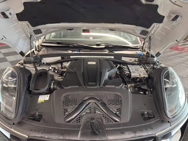 PORSCHE Macan S PDK