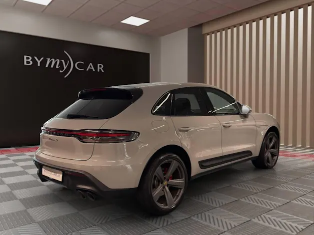 PORSCHE Macan S PDK